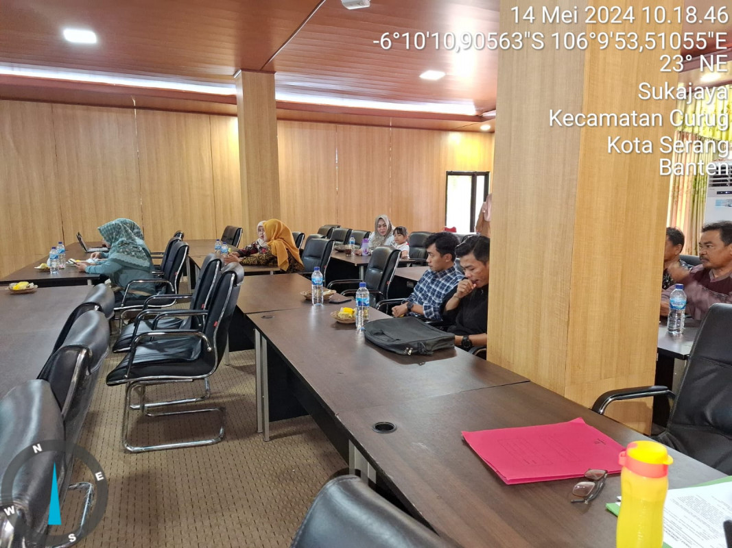 Rapat Pembinaan Bank Sampah di kantor Dinas Lingkungan Hidup dan Kehutanan Provinsi Banten