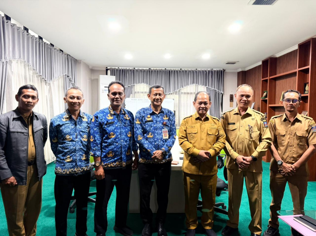 KUNJUNGAN WAKIL BUPATI SERANG KE DINAS LINGKUNGAN HIDUP DAN KEHUTANAN PROVINSI BANTEN,04 MEI 2026