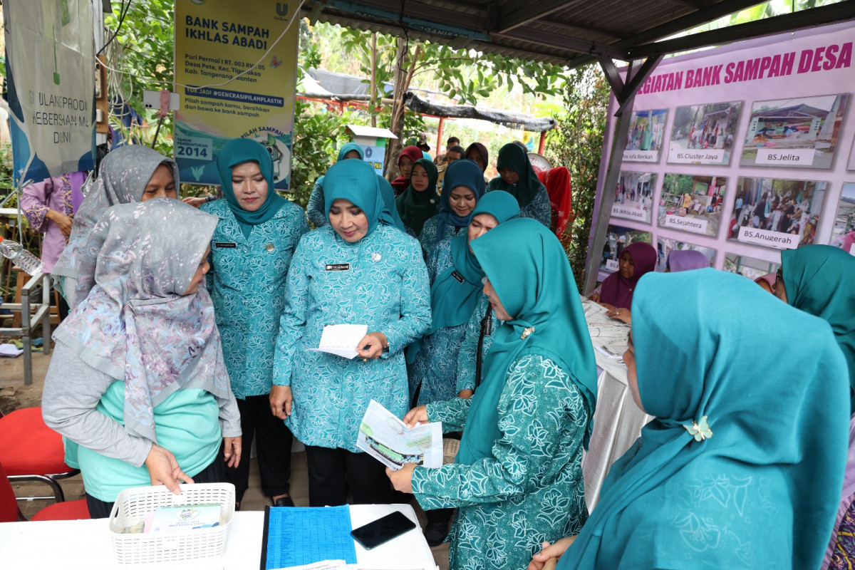 TP PKK Pusat Apresiasi Pengolahan Sampah di Kabupaten Tangerang