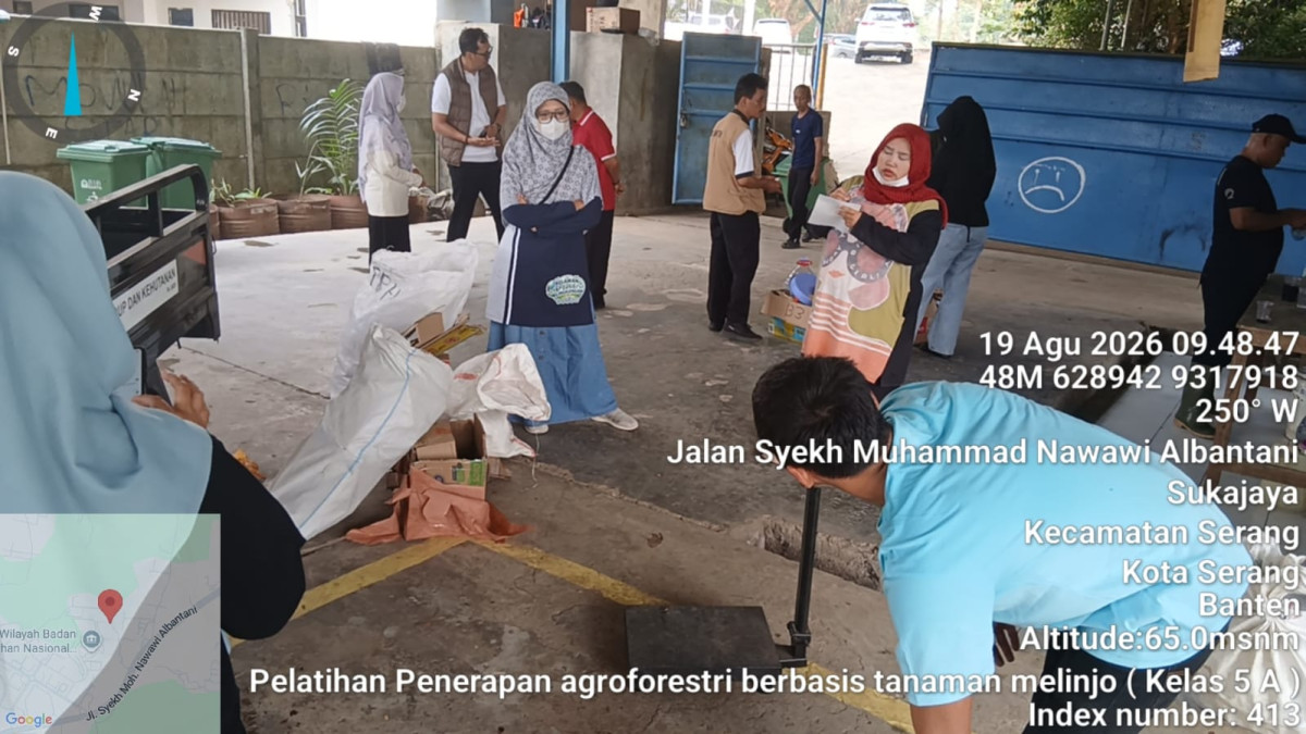 Bank Sampah Jawara DLHK Banten Laksanakan Penimbangan Sampah Hasil Pemilahan dan Pengelolaan Sampah Organik