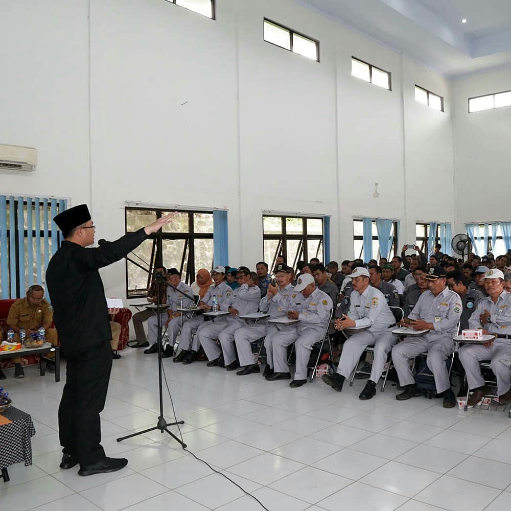 Wakil Gubernur (Wagub) Banten Andika Hazrumy Mendorong Usaha Pelestarian dan Pengelolaan Hutan di Banten