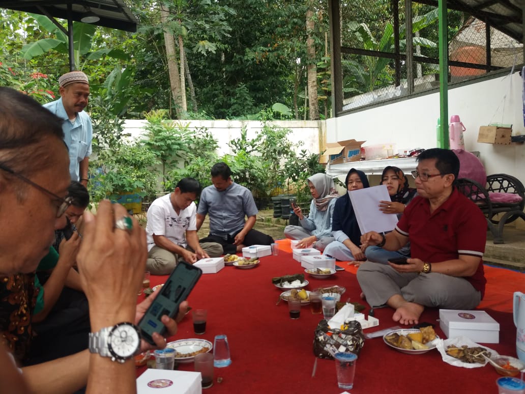 Kegiatan Rapat Pembinaan dan Evaluasi Paguyuban Bank Sampah Bersama DLHK