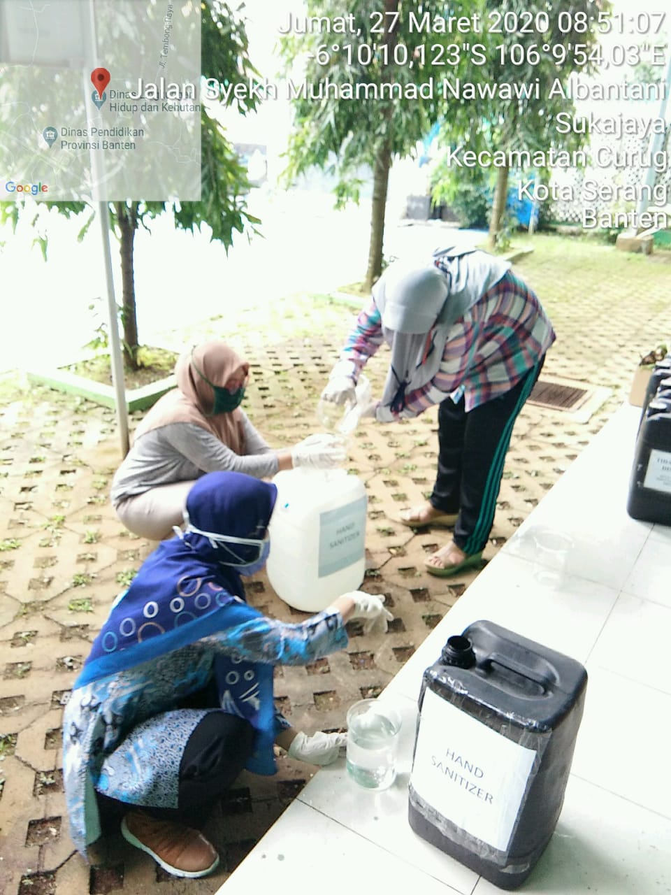 Produksi Hand Sanitizer  UPTD lab ling DLHK Provinsi Banten 