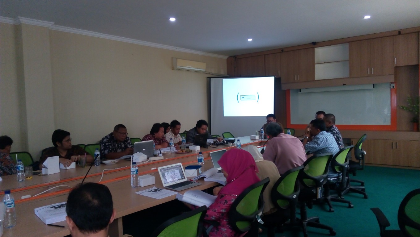 Rapat Tim Teknis Penilaian Dokumen Andal RKL RPL Rencana Kegiatan Pembangunan Industri Penyulingan Air Laut 