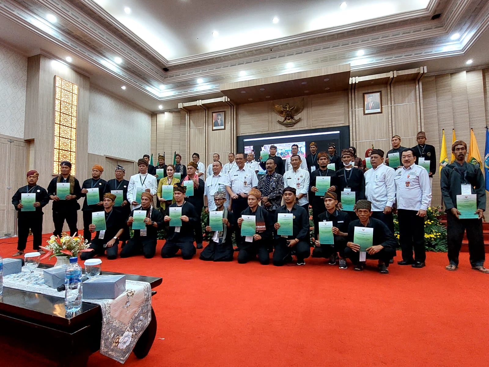 PRESS RELEASE KLHK & Pemerintah Provinsi Banten Dalam Penyerahan SK Hutan Adat